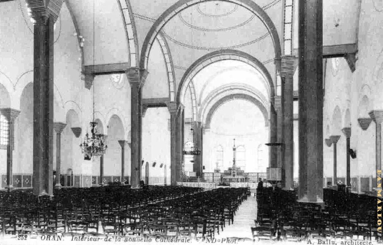 CA ba- 02- Cathedrale- interieur .jpg